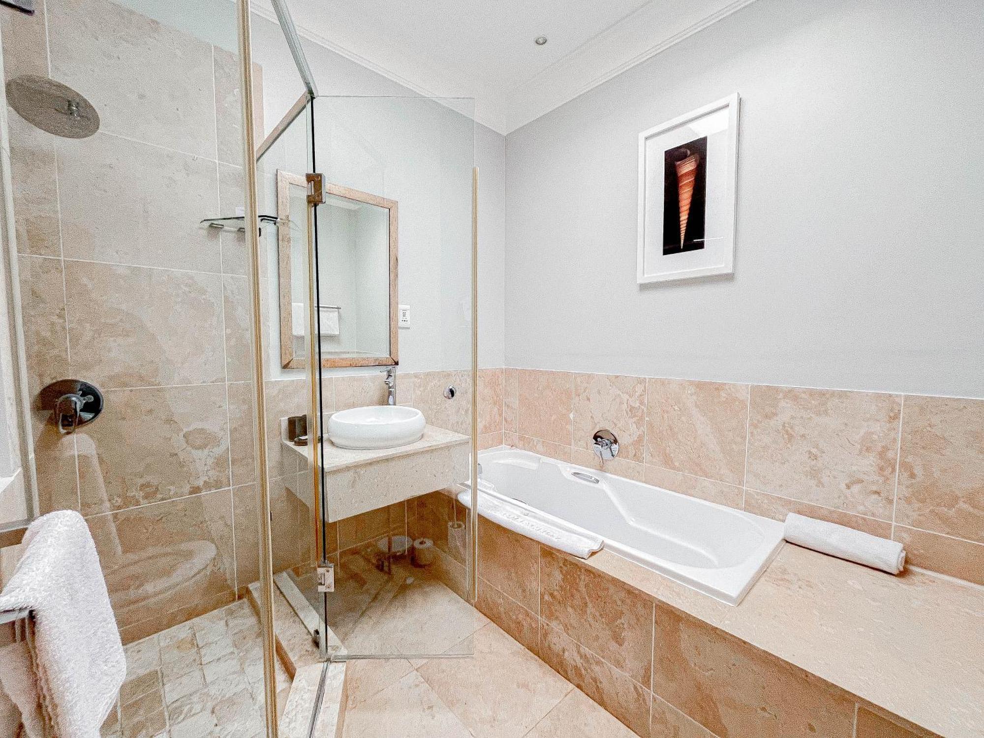 Vetho House Hotel Ballito Bagian luar foto